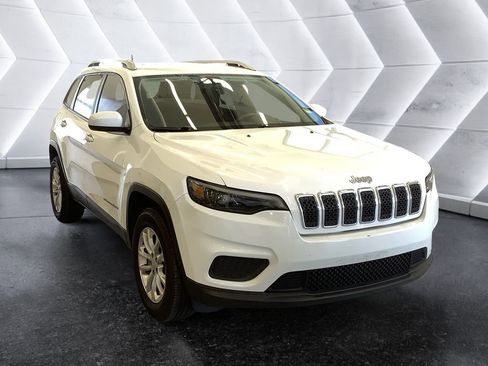 Used 2020 Jeep Cherokee Latitude AWD/4WD image 1