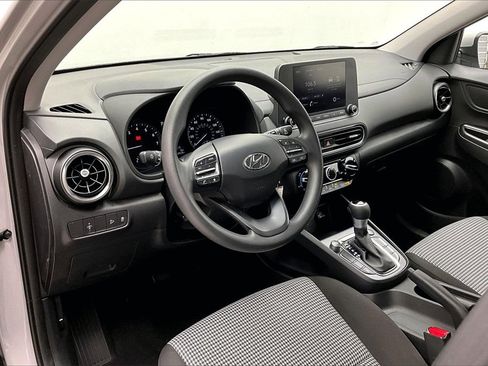 Certified 2023 Hyundai Kona SE w/ Cargo Package image 13