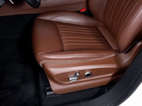 Used 2024 Maserati Grecale GT image 19