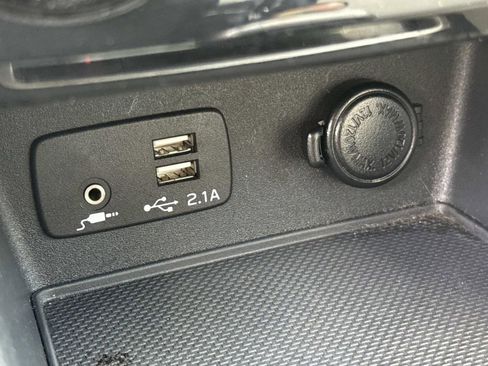 Used 2020 Subaru Forester Limited w/ Popular Package #3 image 34