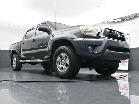 Used 2012 Toyota Tacoma 4x4 Double Cab image 18