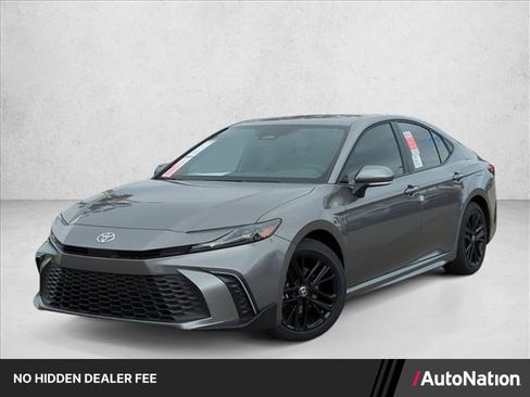 New 2026 Toyota Camry SE FWD image 1
