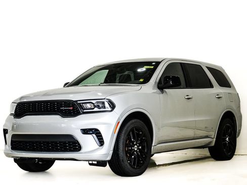 Used 2025 Dodge Durango GT AWD/4WD image 3