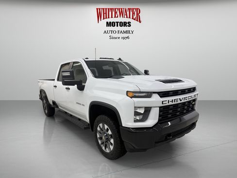 Used 2023 Chevrolet Silverado 2500 Custom w/ Custom Convenience Package AWD/4WD image 5