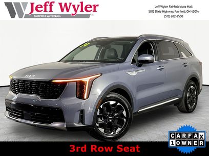 Used 2024 Kia Sorento S w/ Panoramic Sunroof Package