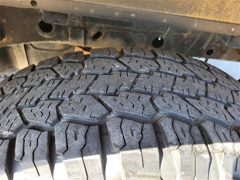 Used 2016 Ford F150 XLT w/ Equipment Group 302A Luxury image 31