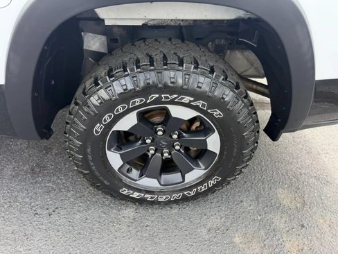 Used 2020 RAM 1500 Rebel AWD/4WD image 53