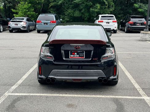 Used 2014 Scion tC FWD image 5