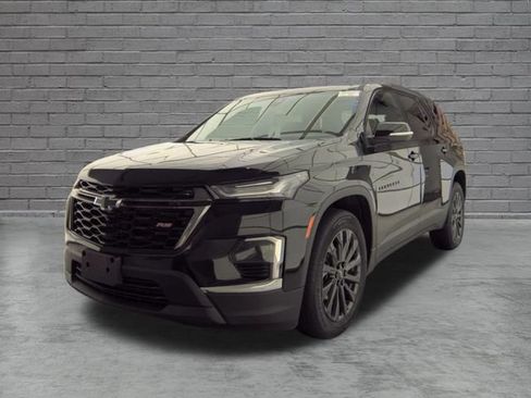 Used 2023 Chevrolet Traverse RS AWD/4WD image 1