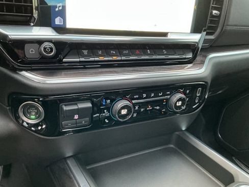 Used 2025 Chevrolet Silverado 2500 LTZ w/ Trail Boss Package AWD/4WD image 21