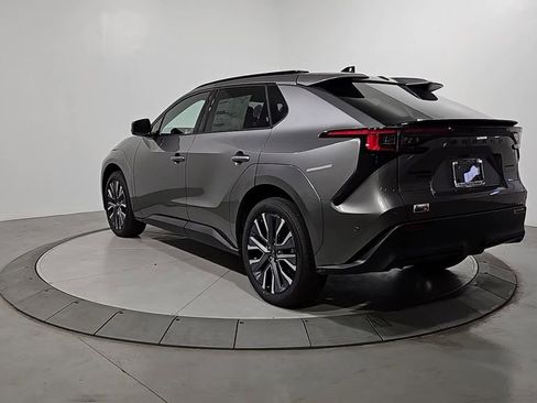 New 2026 Subaru Solterra w/ Limited Package image 3