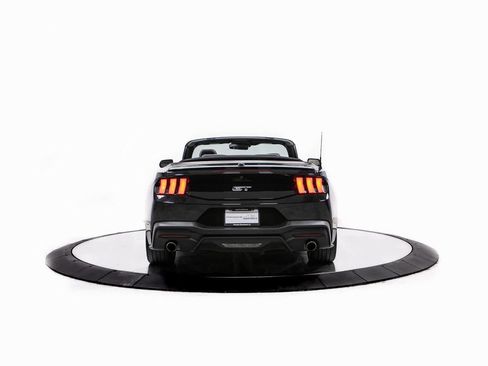 Used 2024 Ford Mustang GT Premium image 6