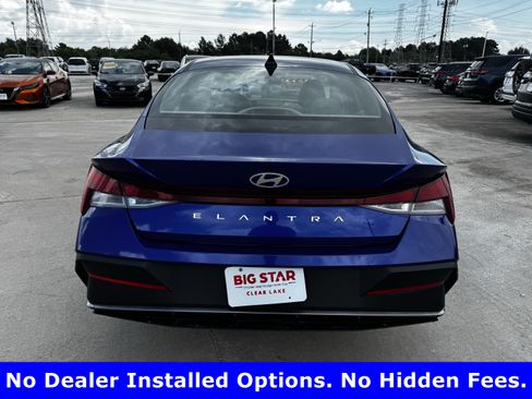 Used 2024 Hyundai Elantra SEL FWD image 7