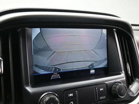 Used 2021 Chevrolet Colorado LT RWD image 14