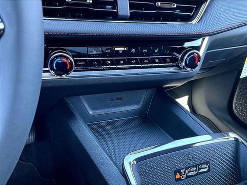 New 2026 Chevrolet Equinox RS image 22