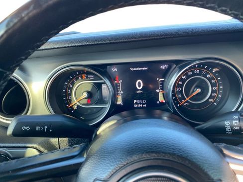 Used 2021 Jeep Wrangler Unlimited Sport image 14