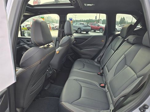 Used 2022 Subaru Forester Wilderness w/ Wilderness Package image 10