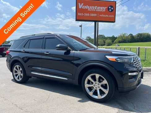 Used 2020 Ford Explorer Platinum w/ Premium Technology Package AWD/4WD image 1