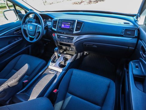 Used 2019 Honda Ridgeline RT image 30