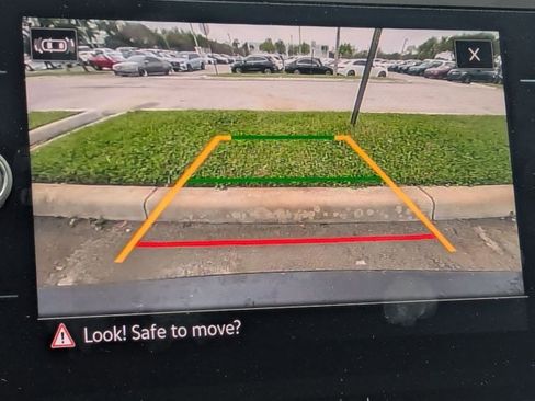 Used 2023 Volkswagen Tiguan SE R-Line image 7