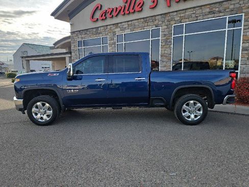 Used 2022 Chevrolet Silverado 2500 LTZ w/ LTZ Texas Edition image 2