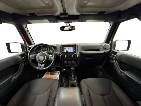 Used 2016 Jeep Wrangler Unlimited Sport image 15