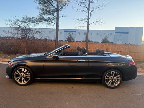 Used 2019 Mercedes-Benz C 300 4MATIC Cabriolet image 9