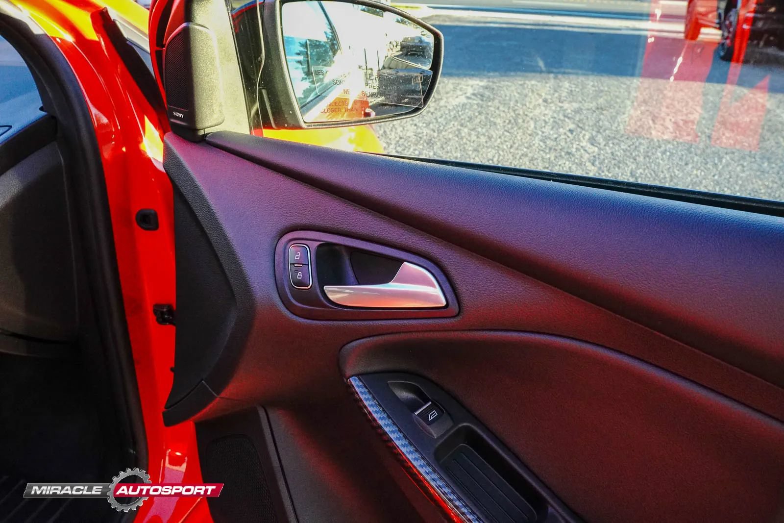 Used 2018 Ford Focus RS AWD/4WD image 30