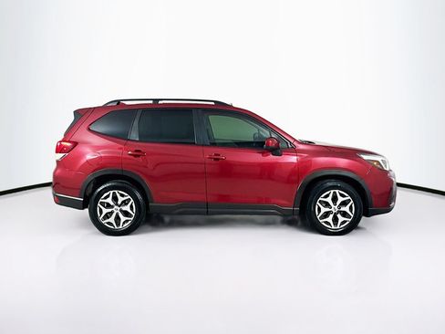 Used 2021 Subaru Forester Premium AWD/4WD image 8