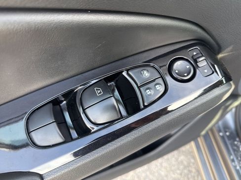 Used 2024 Nissan Altima 2.5 SR image 22