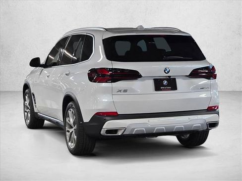 Used 2026 BMW X5 sDrive40i w/ Parking Assistance Package image 7