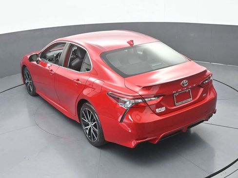 Used 2021 Toyota Camry SE FWD image 46