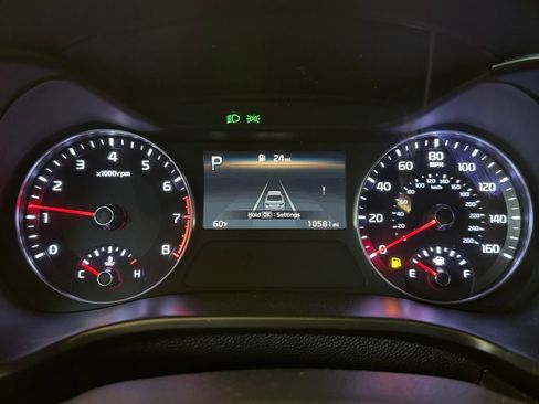 Used 2024 Kia Forte LXS FWD image 10