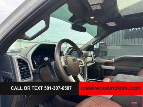 Used 2022 Ford F350 King Ranch w/ King Ranch Ultimate Package AWD/4WD image 8