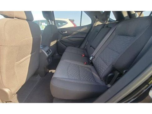Used 2020 Chevrolet Equinox LT w/ LPO, Floor Liner Package image 10