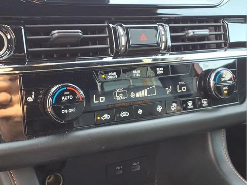 Used 2023 Nissan Pathfinder Rock Creek AWD/4WD image 10