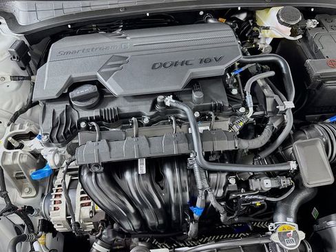 New 2026 Hyundai Elantra SEL Sport image 32