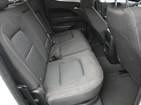 Used 2022 Chevrolet Colorado LT w/ Safety Package AWD/4WD image 10
