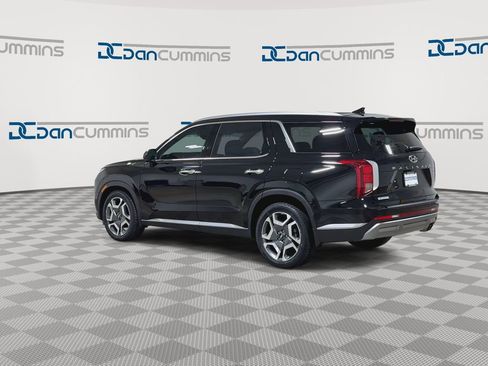 Used 2023 Hyundai Palisade SEL AWD/4WD image 6