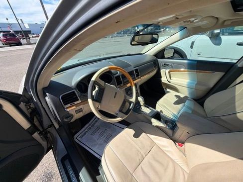 Used 2010 Lincoln MKZ FWD image 12