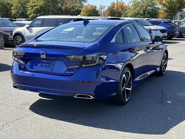 Used 2019 Honda Accord Sport image 2