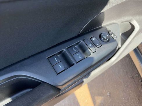 Used 2021 Honda Civic EX image 15