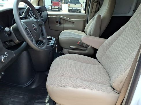 New 2026 GMC Savana 2500 w/ Driver Convenience Package RWD image 13