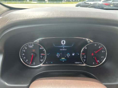 Used 2019 GMC Acadia Denali w/ Technology Package AWD/4WD image 12