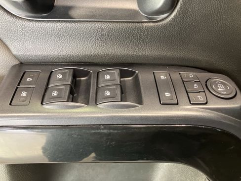 Used 2014 GMC Sierra 1500 SLT w/ SLT Preferred Package image 14