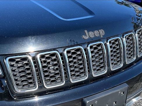 Used 2020 Jeep Grand Cherokee Limited image 35