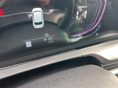 New 2025 Kia Telluride S image 10