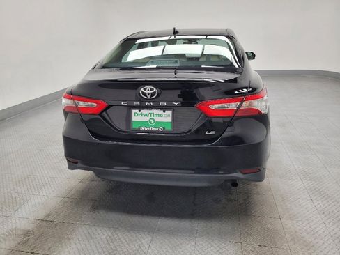 Used 2019 Toyota Camry LE image 7