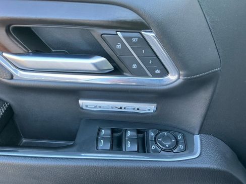 Used 2024 GMC Sierra 1500 Denali w/ Denali Reserve Package image 19