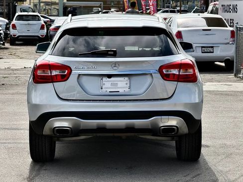 Used 2018 Mercedes-Benz GLA 250 w/ Premium Package image 15
